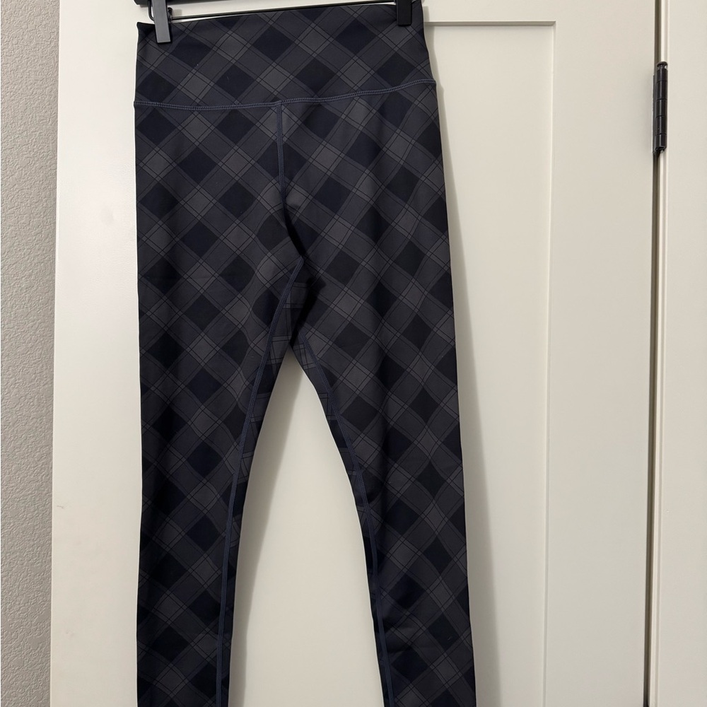 Glyder Women’s Black Plaid Leggings